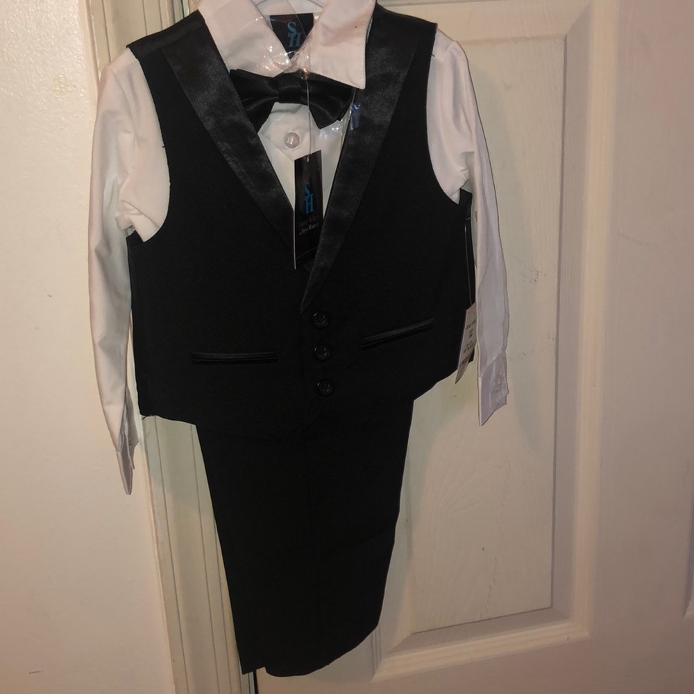 Toddler 4 piece suit